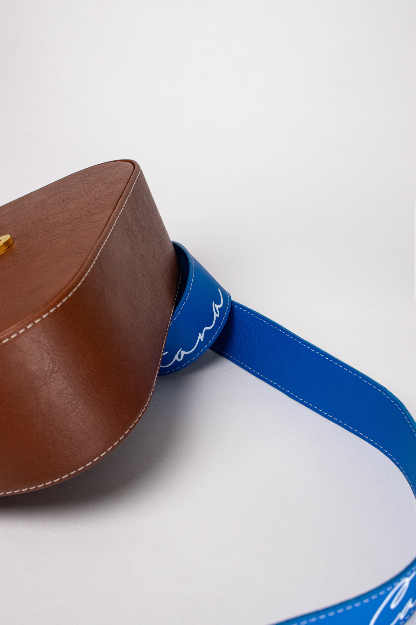 EVORA BAG MARRON + AZUL COBALTO