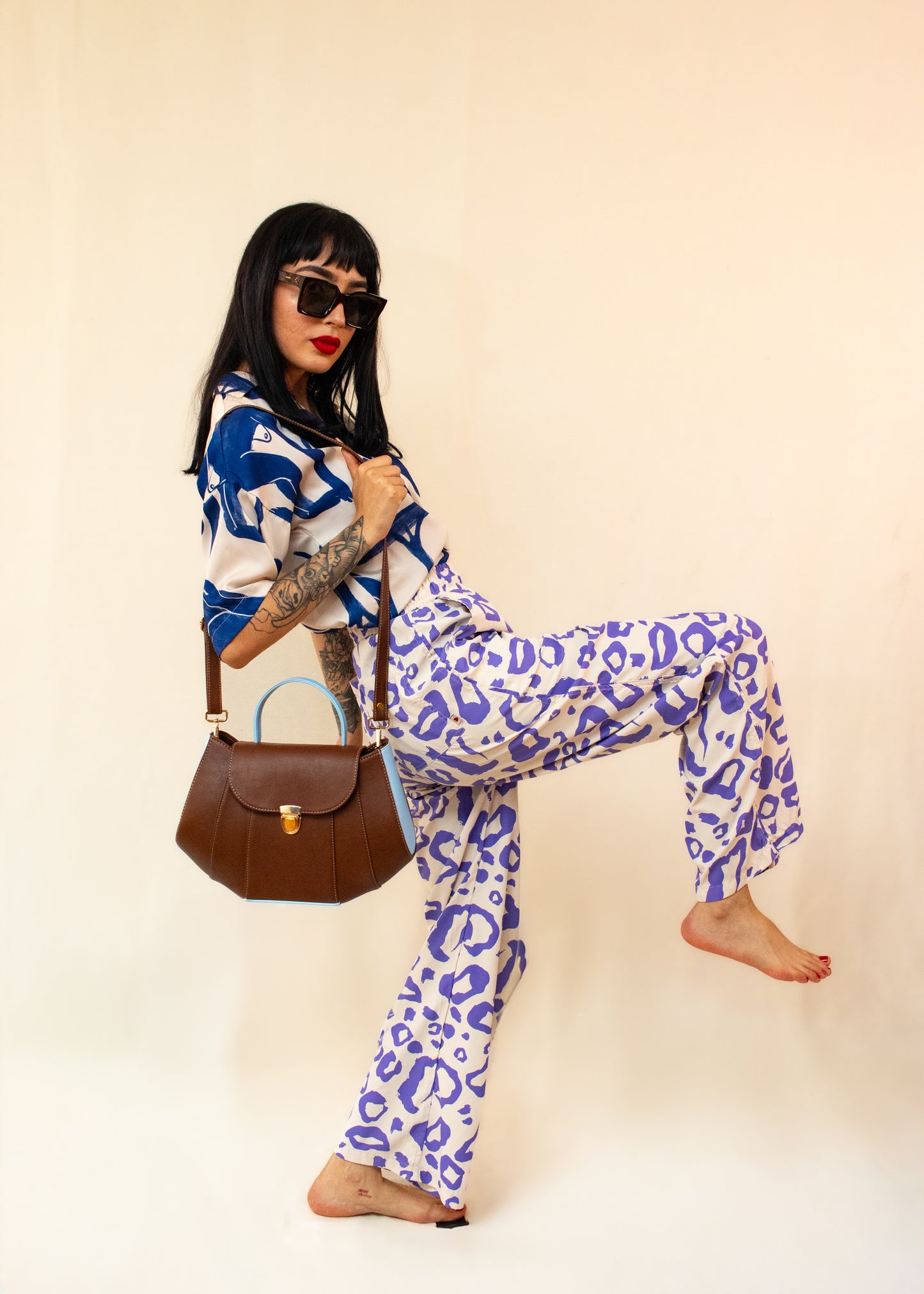 TATU BAG MARRÓN + AZUL CELESTE