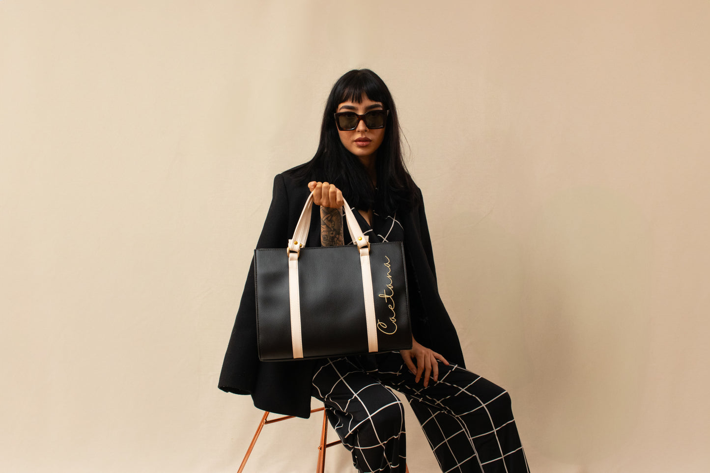 VILA NOVA BAG NEGRO + BEIGE